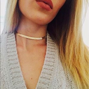 Bright sequin choker ✨